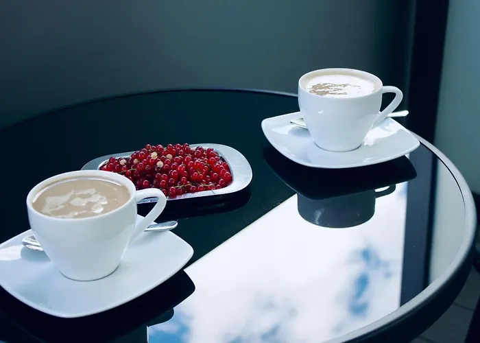 Hanza Tower -M&M Luxury Apartment