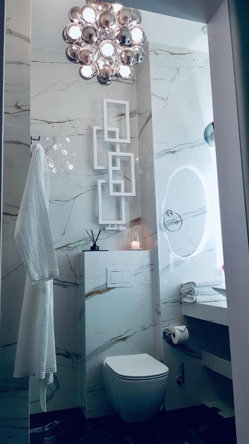 Hanza Tower -m&m Luxury