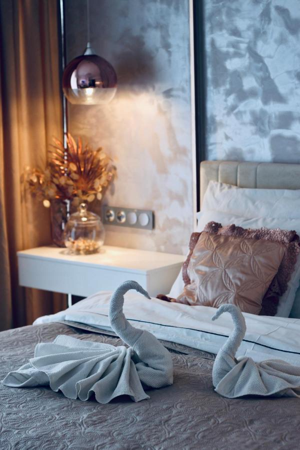 Hanza Tower -m&m Luxury Apartment *